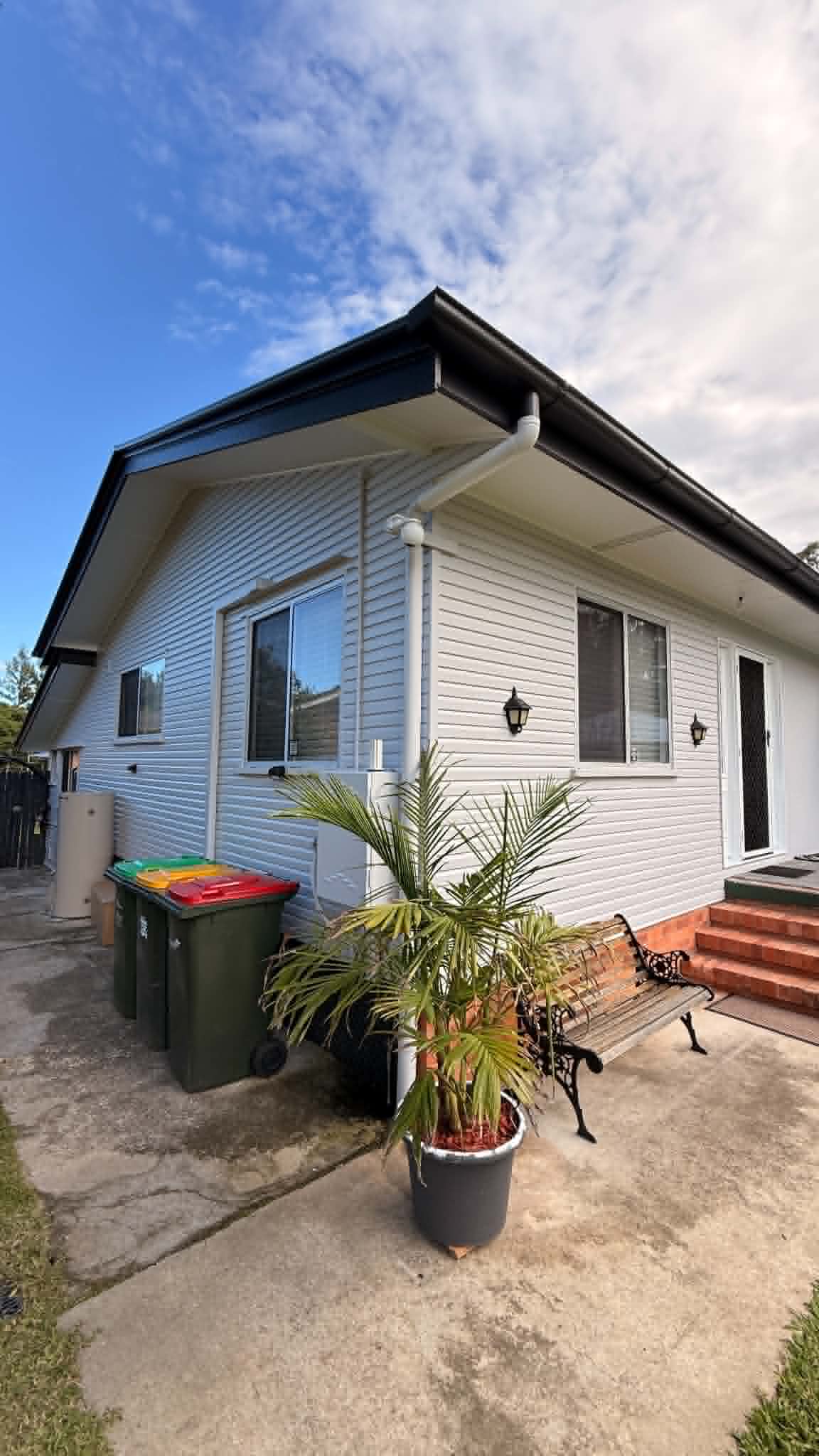 Heritage timber weatherboard exterior restoration and painting in Paddington